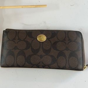 Coach wallet